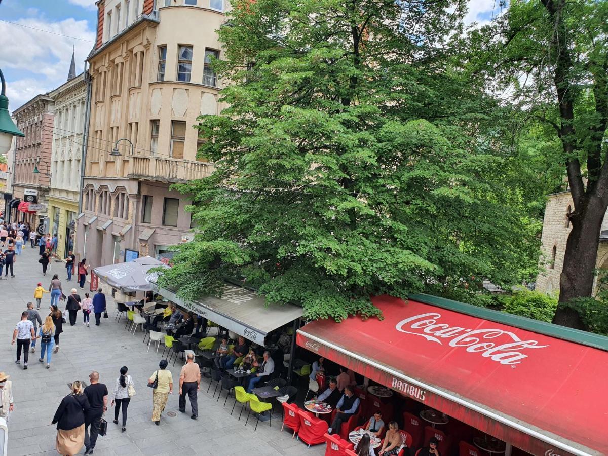 Spacious Tuzlaks Apartments Sarajevo Ferhadija Zewnętrze zdjęcie